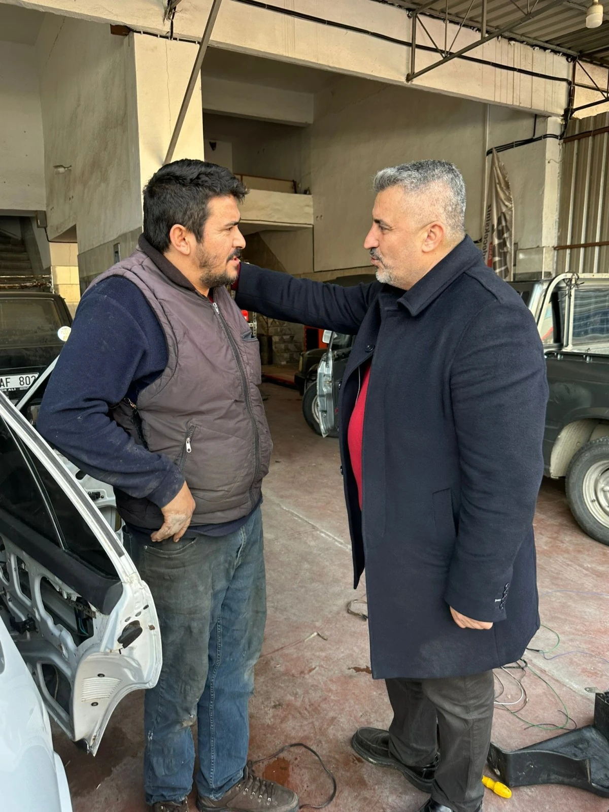 Osman Gökmen, sanayi esnafının dertlerini dinledi