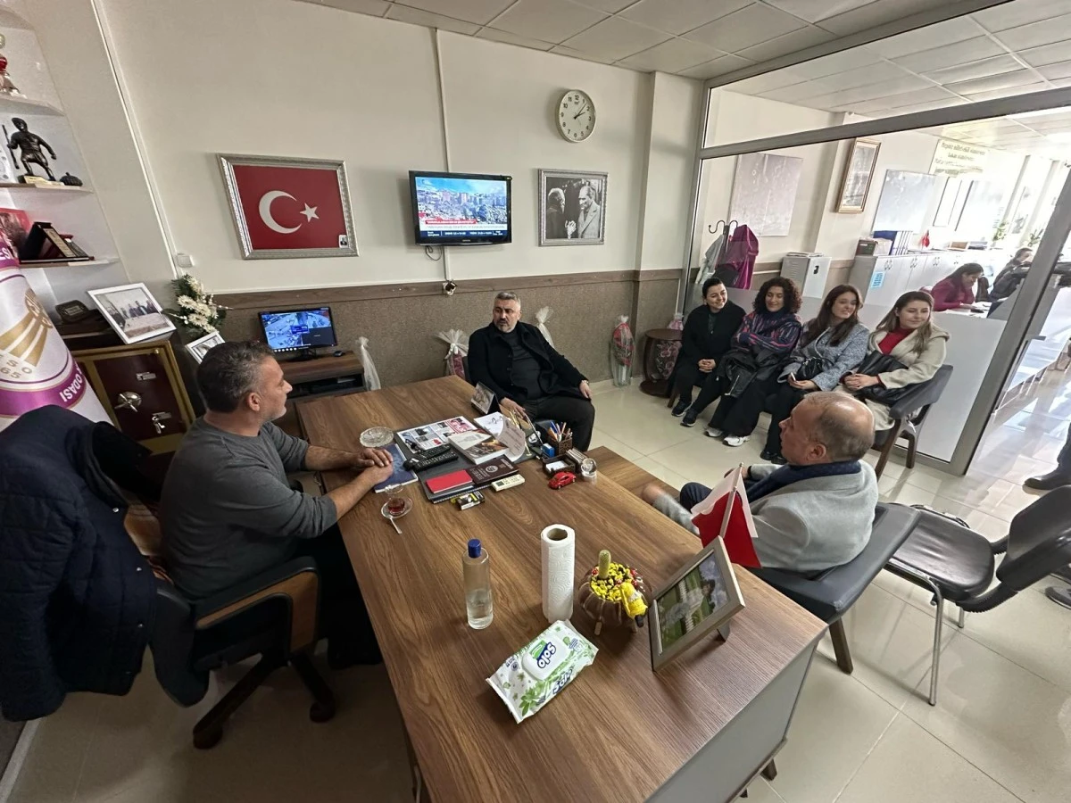 CHP’li GÖKMEN İNCİRLİOVA ESNAF ODASINI ZİYARET ETTİ