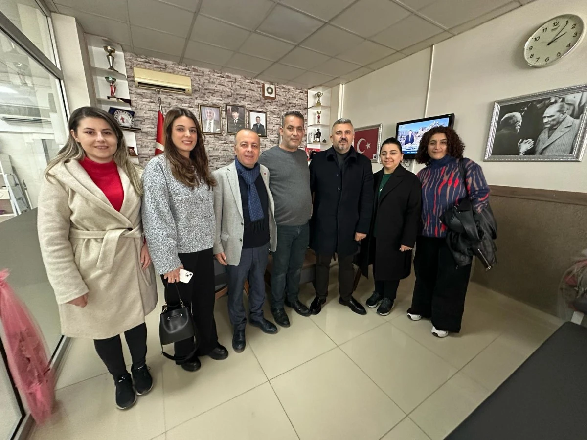 CHP’li GÖKMEN İNCİRLİOVA ESNAF ODASINI ZİYARET ETTİ
