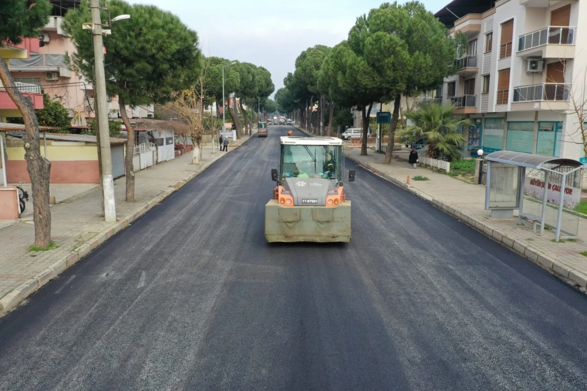 AYDIN BÜYÜKŞEHİR BELEDİYESİ’NDEN AYDIN GENELİNDE 21 NOKTADA BİRDEN YOL YAPIM ÇALIŞMASI