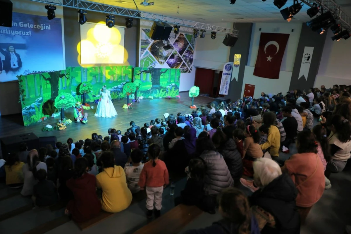 BAŞKAN ATABAY, ”DİDİM’DE BÜYÜK PROJELERE İMZA ATTIK”