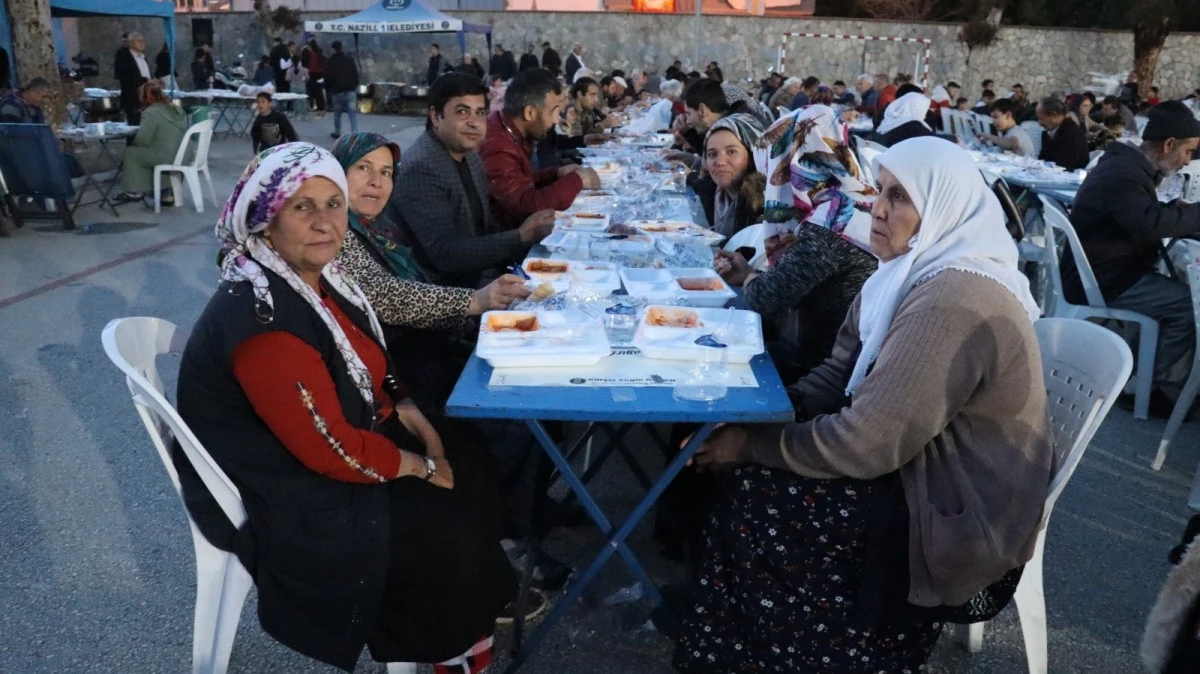 Nazilli'de 5 bin kişilik iftar yemeği