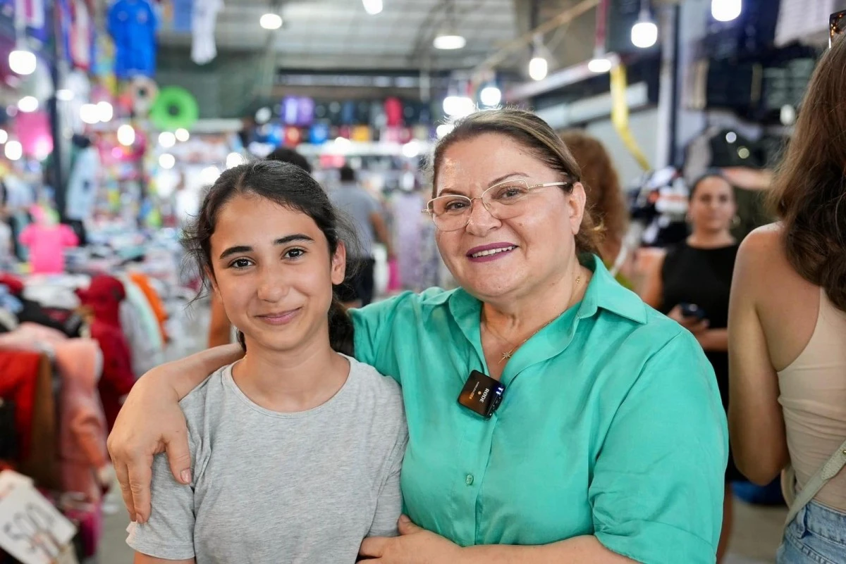BAŞKAN GENÇAY, MAVİŞEHİR PAZARINDA VATANDAŞLARLA BULUŞTU