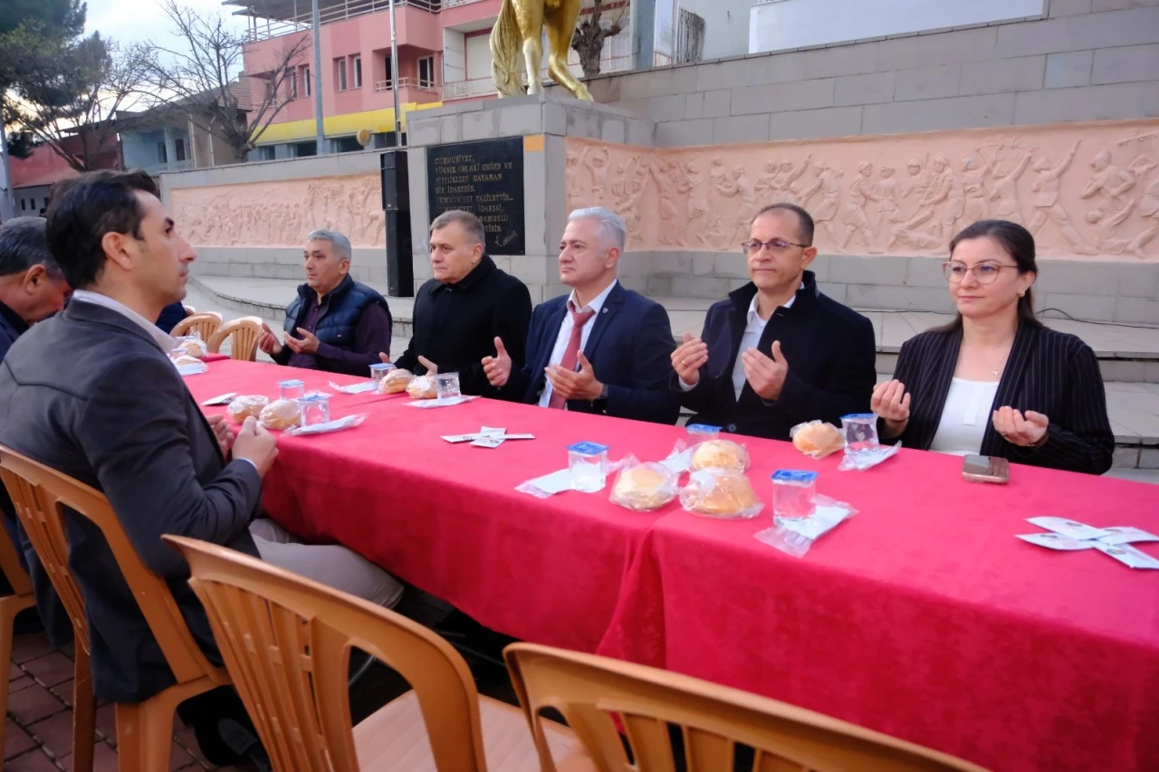 KUYUCAK BELEDİYESİ’NDEN 18 MART İÇİN İFTAR SOFRASI