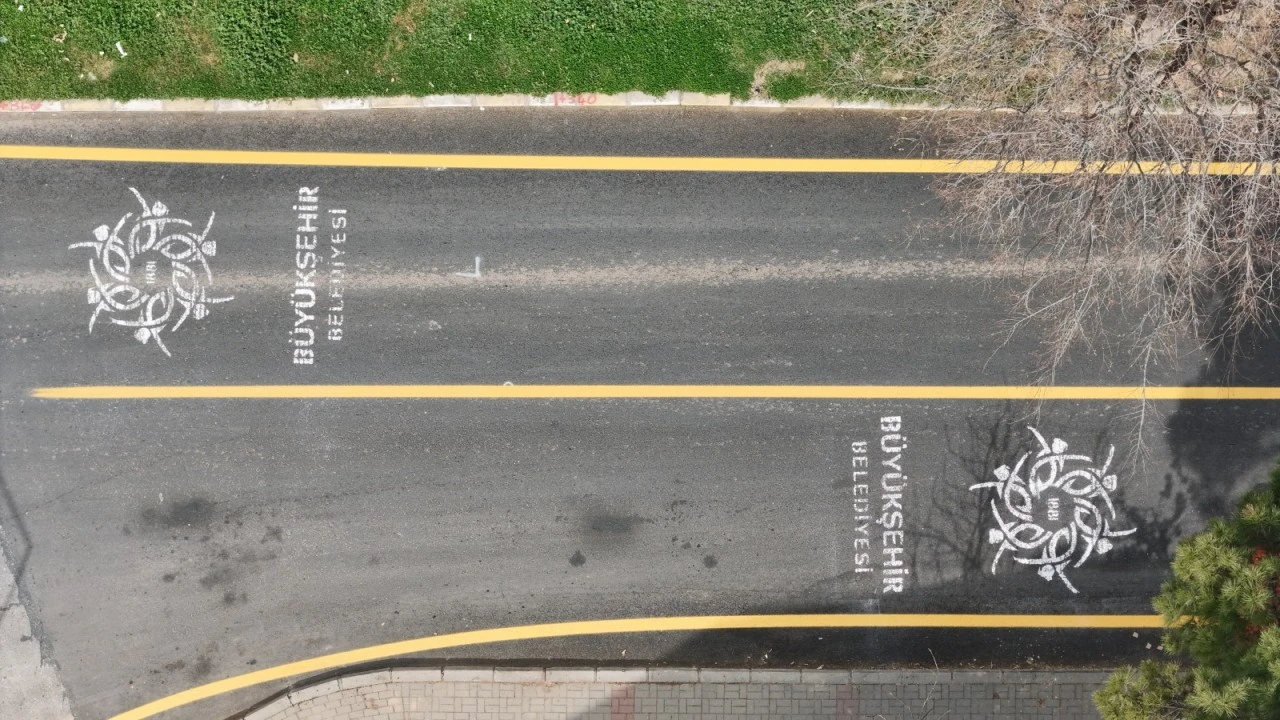 BAŞKAN ÇERÇİOĞLU NAZİLLİ’Yİ KONFORLU VE MODERN YOLLAR İLE BULUŞTURUYOR