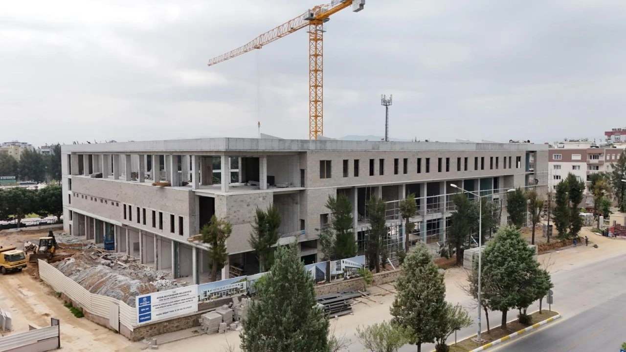 BAŞKAN ÇERÇİOĞLU ÇALIŞIYOR, KAZANAN AYDIN OLUYOR
