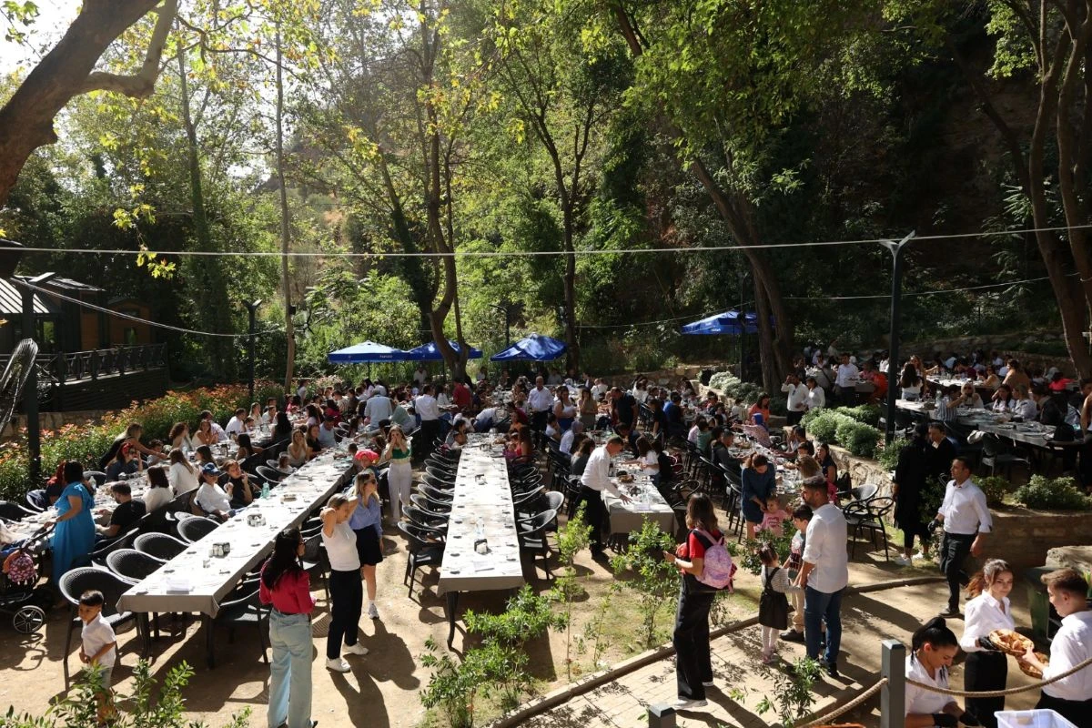 EFELER’İN EŞSİZ TATİL VE YEMEK MEKÂNI DOĞA OTEL VE RESTAURANT ÖZEL MİSAFİRLERİNİ AĞIRLAMAYA DEVAM EDİYOR