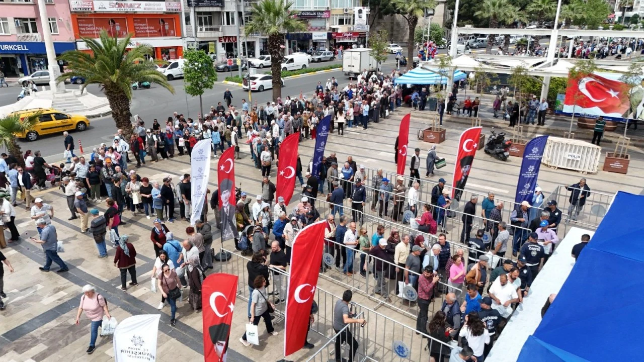 ÖZLEM ÇERÇİOĞLU ATA TOHUMLARINA SAHİP ÇIKIYOR