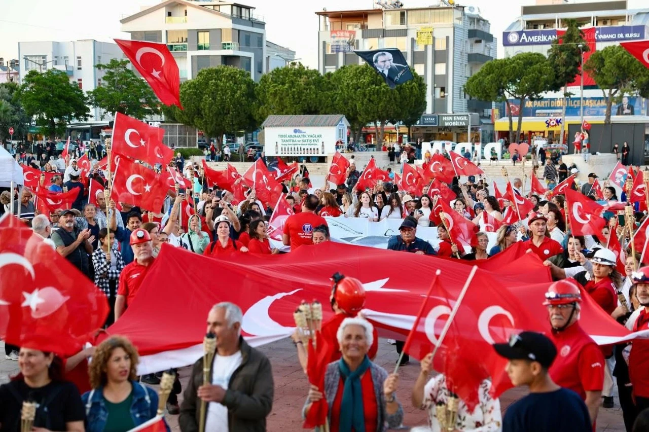 DİDİM’DE 19 MAYIS COŞKU İLE KUTLANDI
