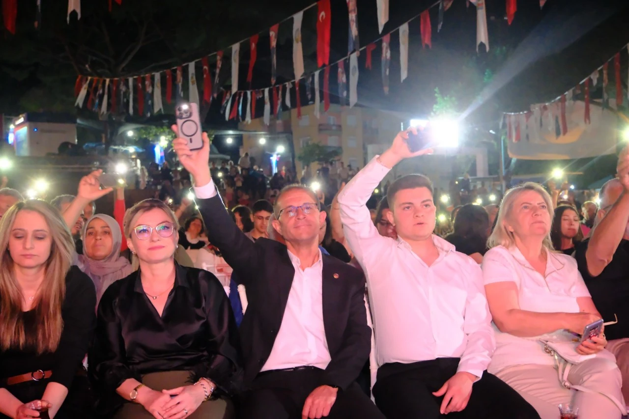 Kuyucak’ta 19 Mayıs coşkusu dolu dolu yaşandı