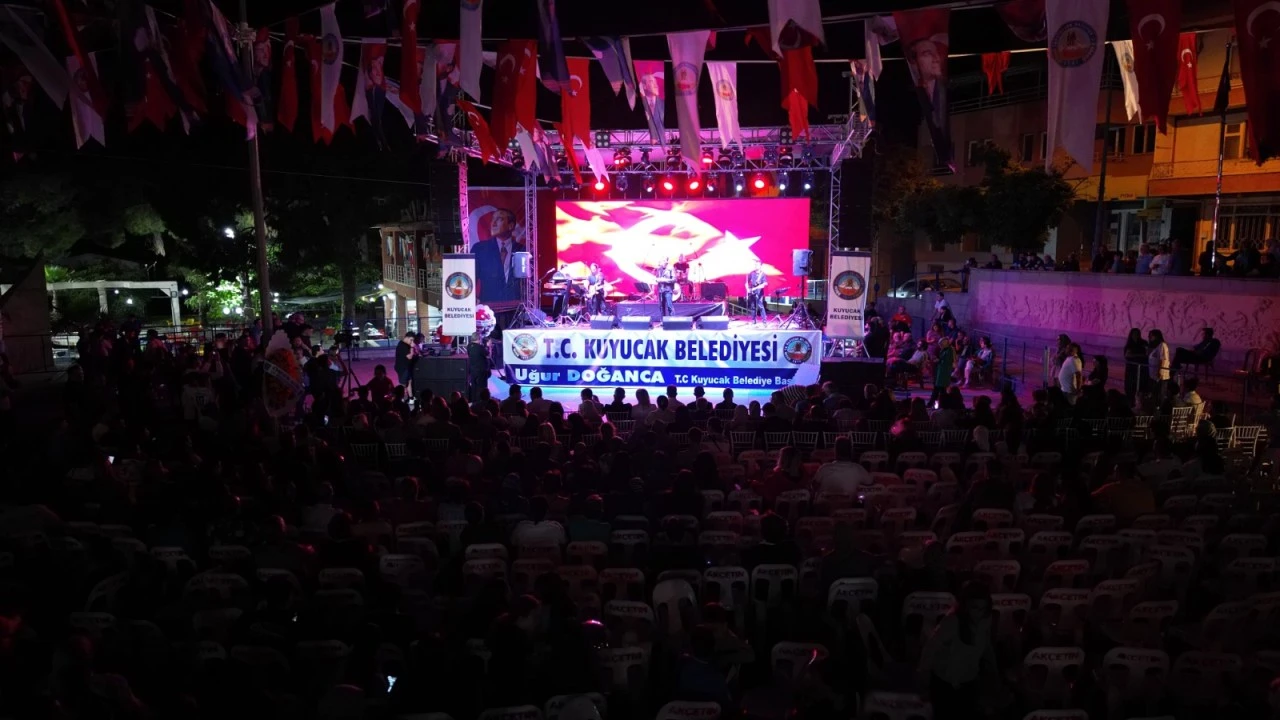 Kuyucak’ta 19 Mayıs coşkusu dolu dolu yaşandı