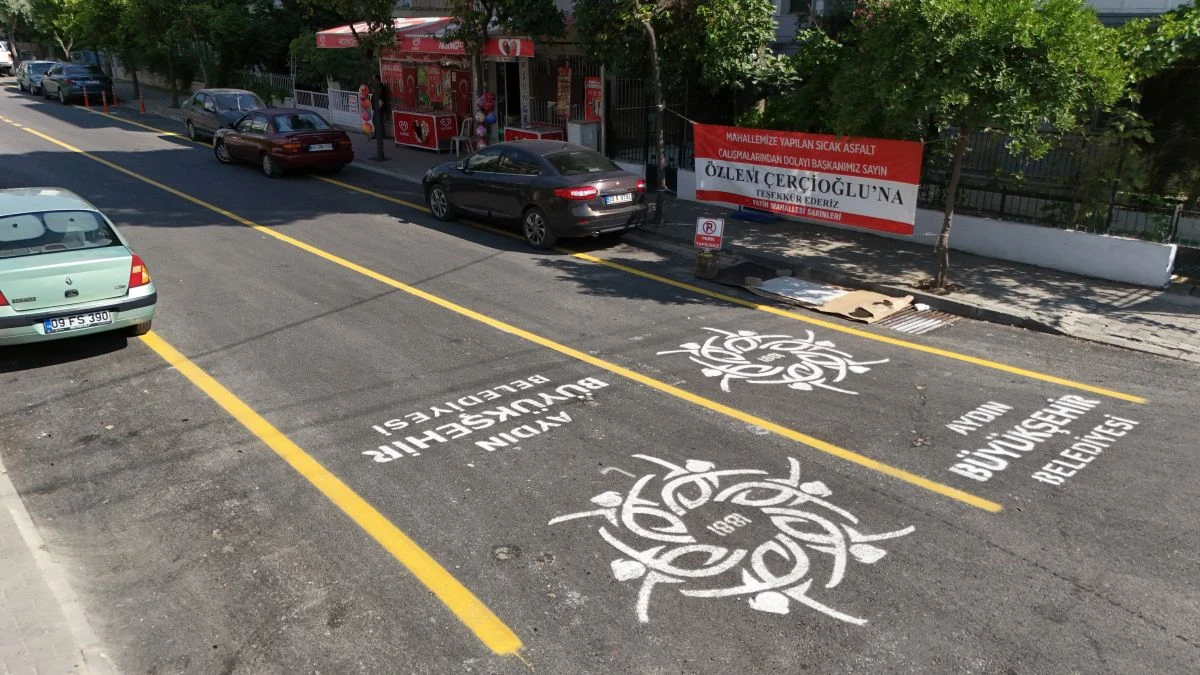 BAŞKAN ÇERÇİOĞLU AYDIN’IN TÜM İLÇELERİNDE YOL YAPIM VE YENİLEME ÇALIŞMALARINI SÜRDÜRÜYOR