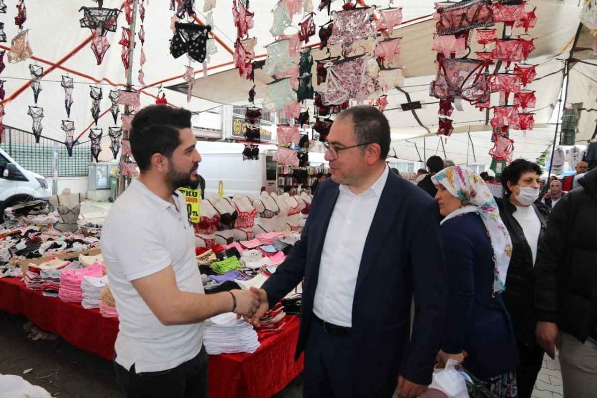 AYDIN HALKI KARAKOZ'U BAĞRINA BASTI