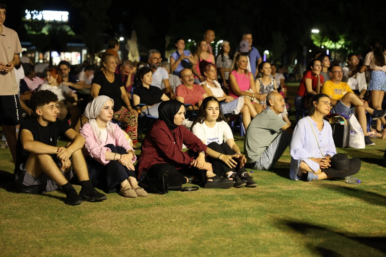 SANATIN KALBİ MİMAR SİNAN PARKI’NDA ATTI.  VATANDAŞLARDAN BAŞKAN ÇERÇİOĞLU’NA TEŞEKKÜR
