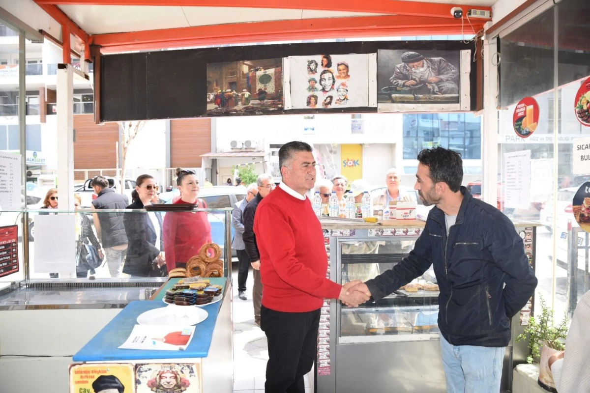 Ahmet Ertürk Kuşadası esnafını ziyaret etti