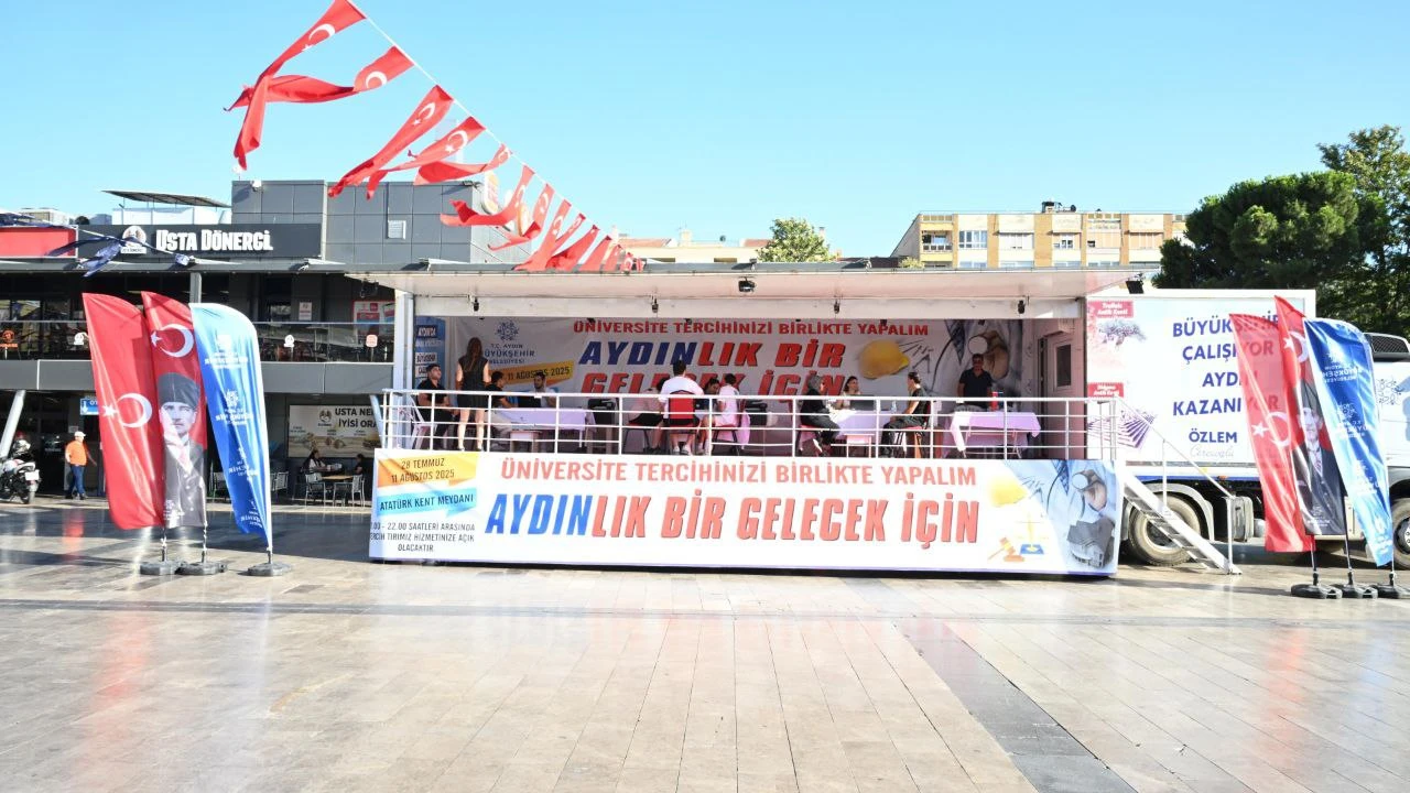 BAŞKAN ÇERÇİOĞLU’NDAN GENÇLERE YKS DESTEĞİ: TERCİH TIRI ÜNİVERSİTE ADAYLARININ HİZMETİNDE