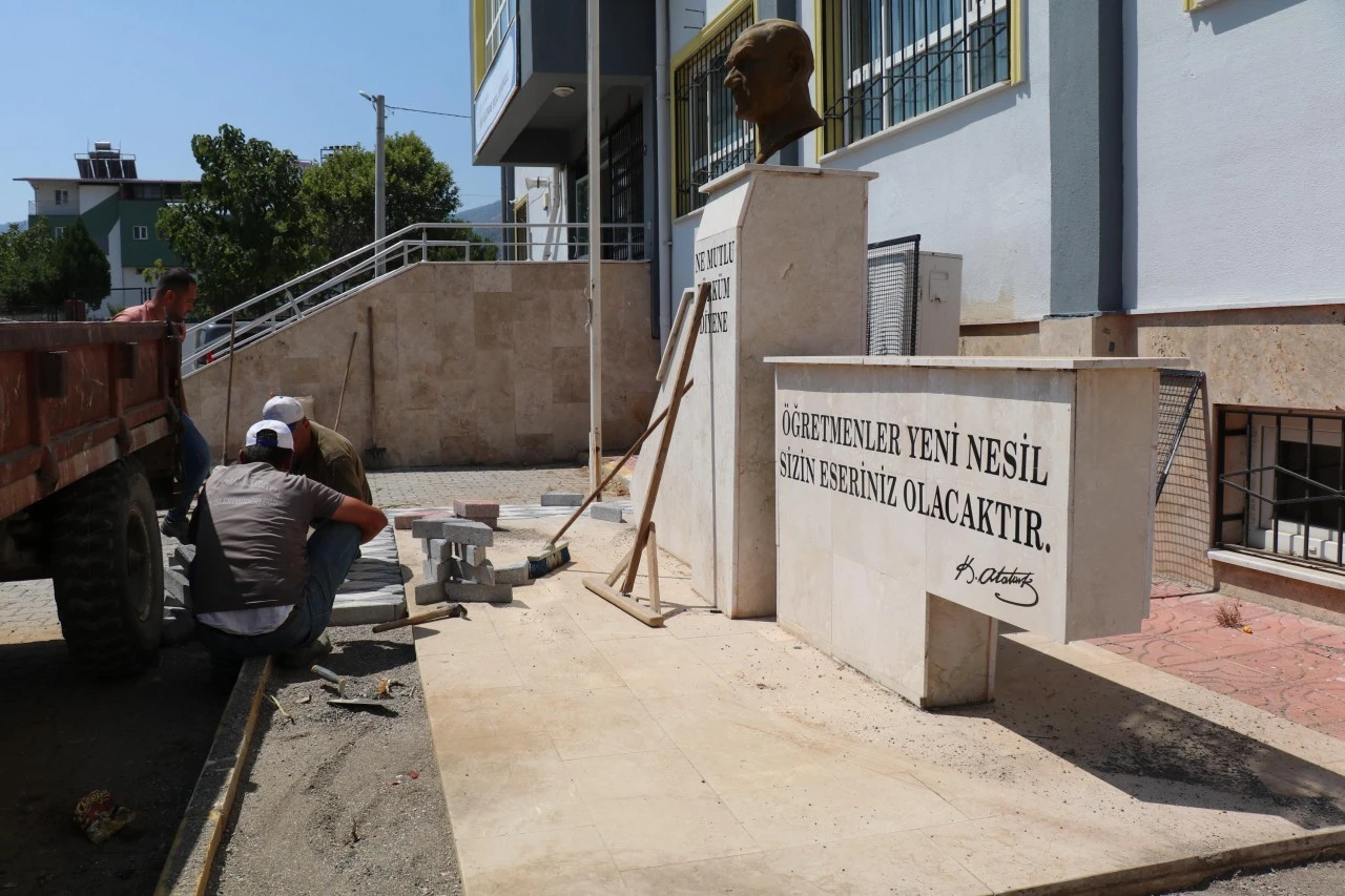 Bozdoğan Belediyesi’nden Okullara Yeni Dönem Öncesi Destek