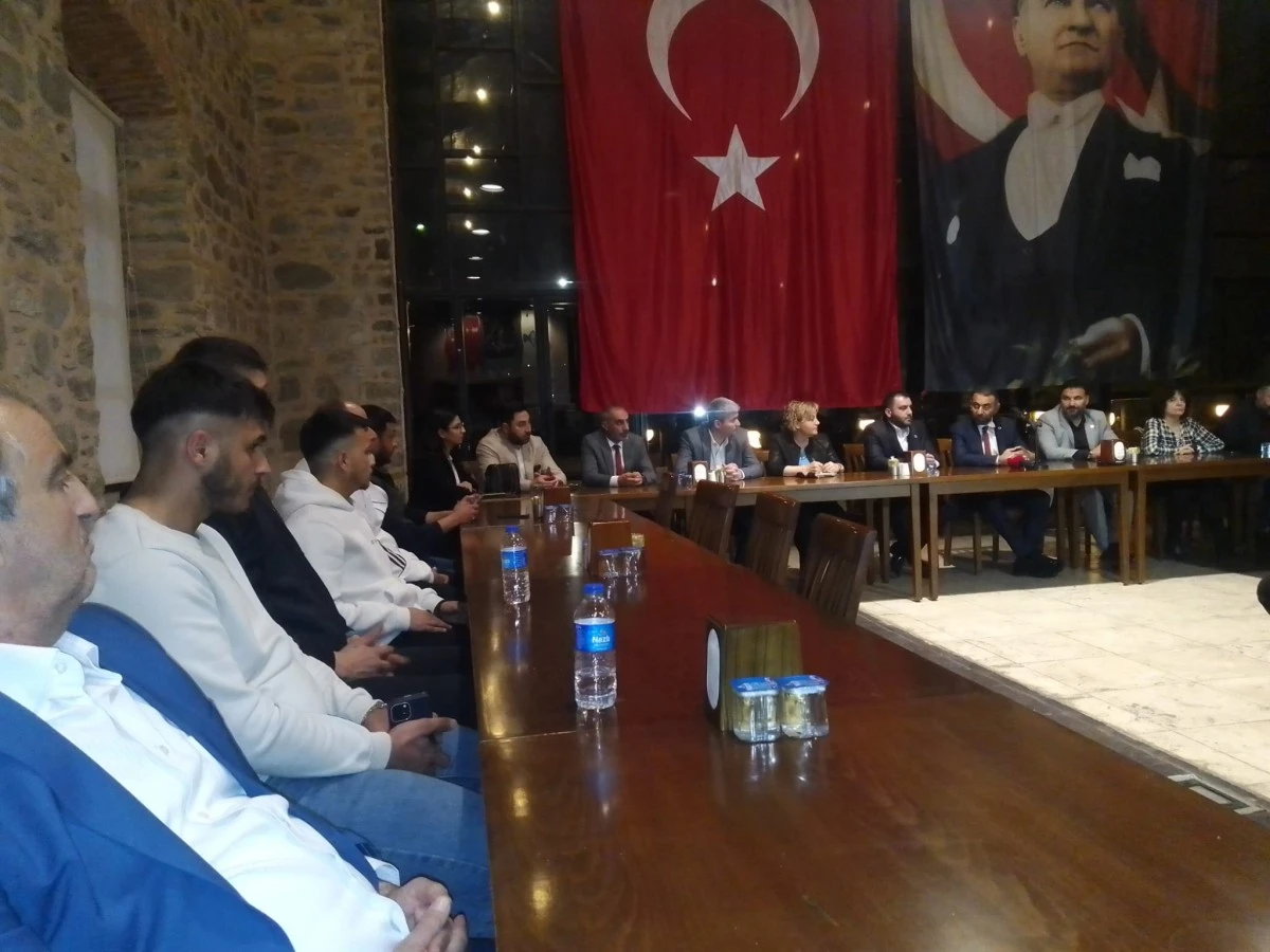 BBP AYDIN MV. ADAYI RIDVAN EŞİN NAZİLLİ'DE ALPERENLERLE BULUŞTU