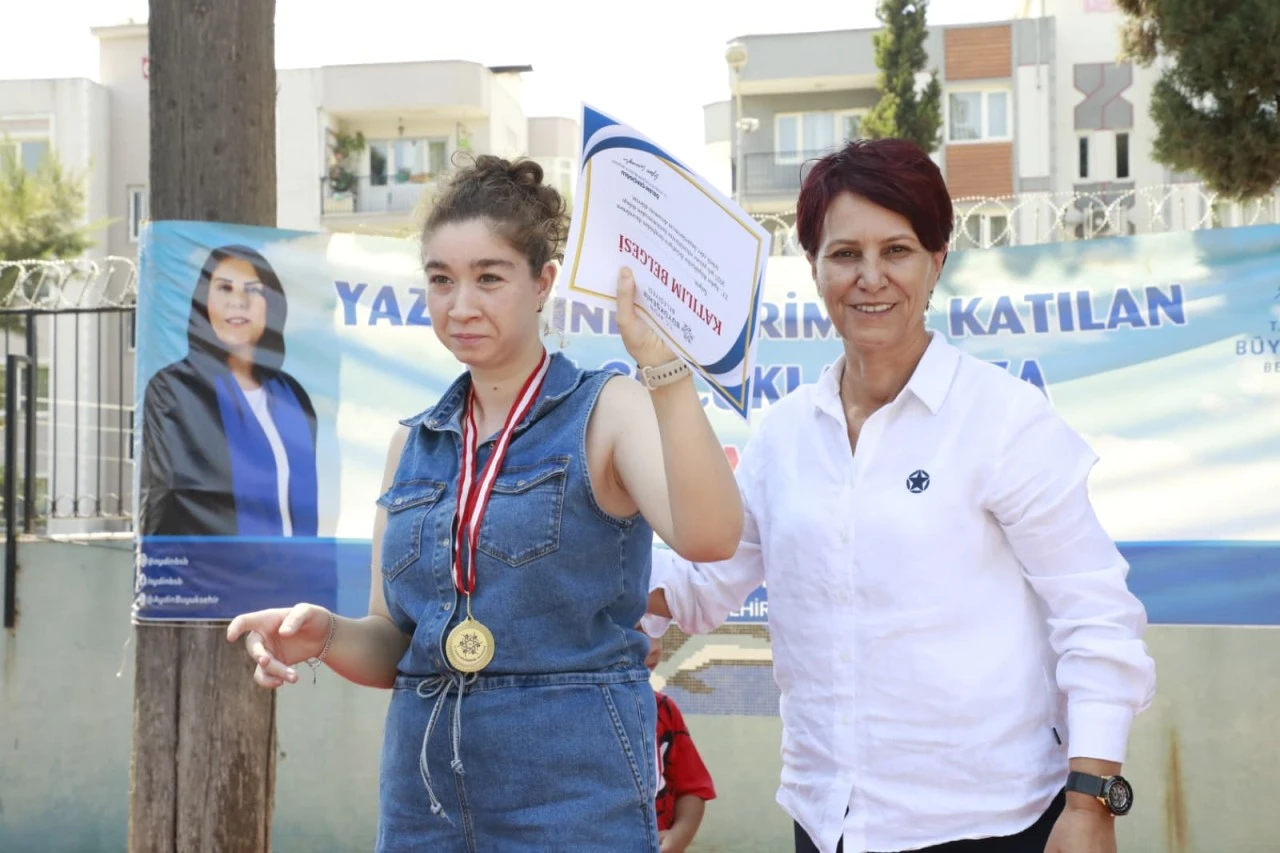 BAŞKAN ÇERÇİOĞLU’NDAN OTİZMLİ ÇOCUKLARA ANLAMLI DESTEK