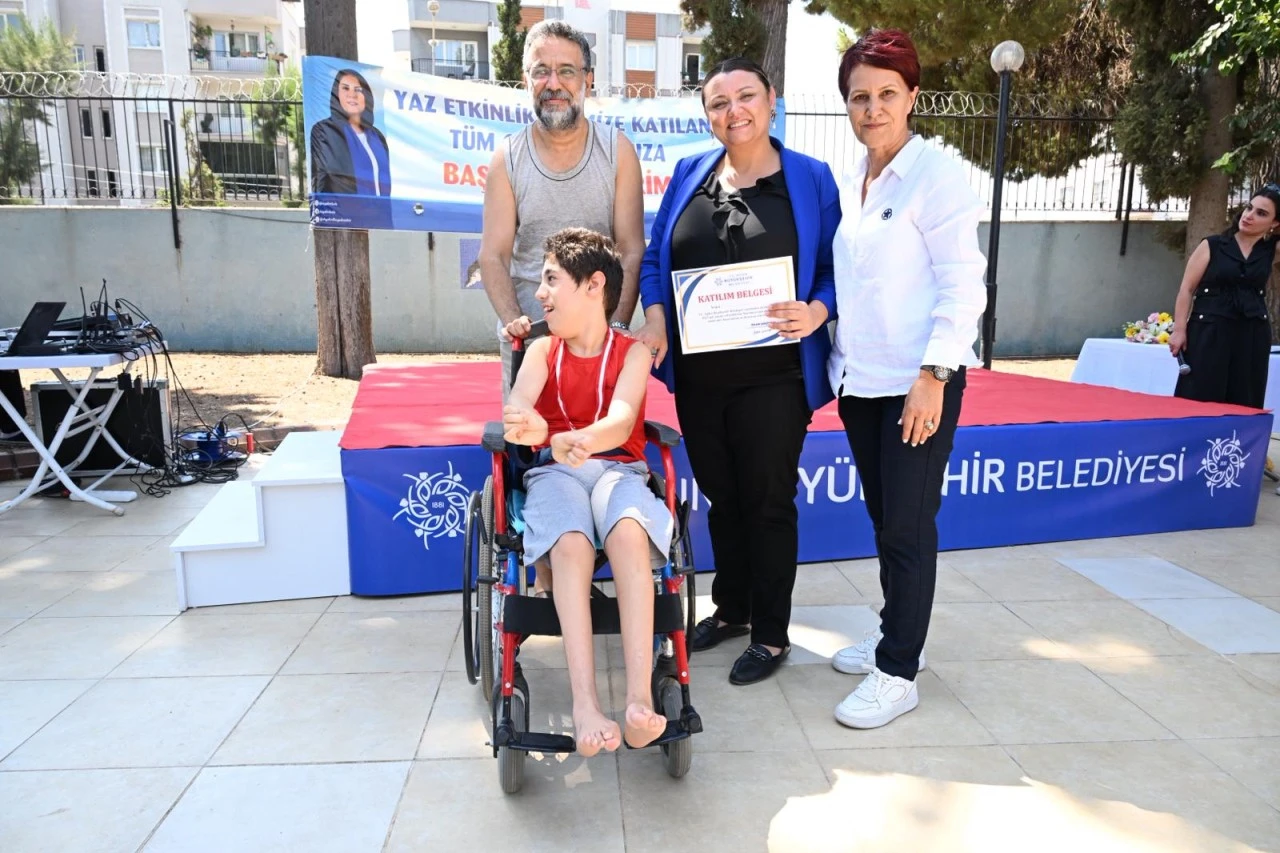 BAŞKAN ÇERÇİOĞLU’NDAN OTİZMLİ ÇOCUKLARA ANLAMLI DESTEK