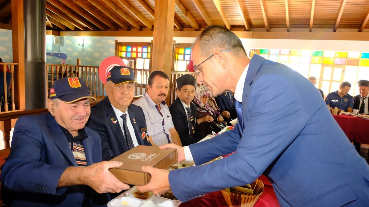 BAŞKAN DOĞANCA GAZİLERİ UNUTMADI