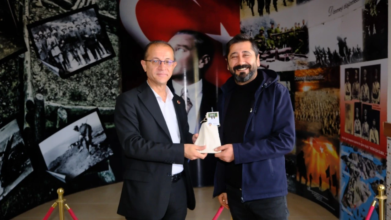 BAŞKAN DOĞANCA'DAN ÖĞRETMENLER GÜNÜ ZİYARETİ