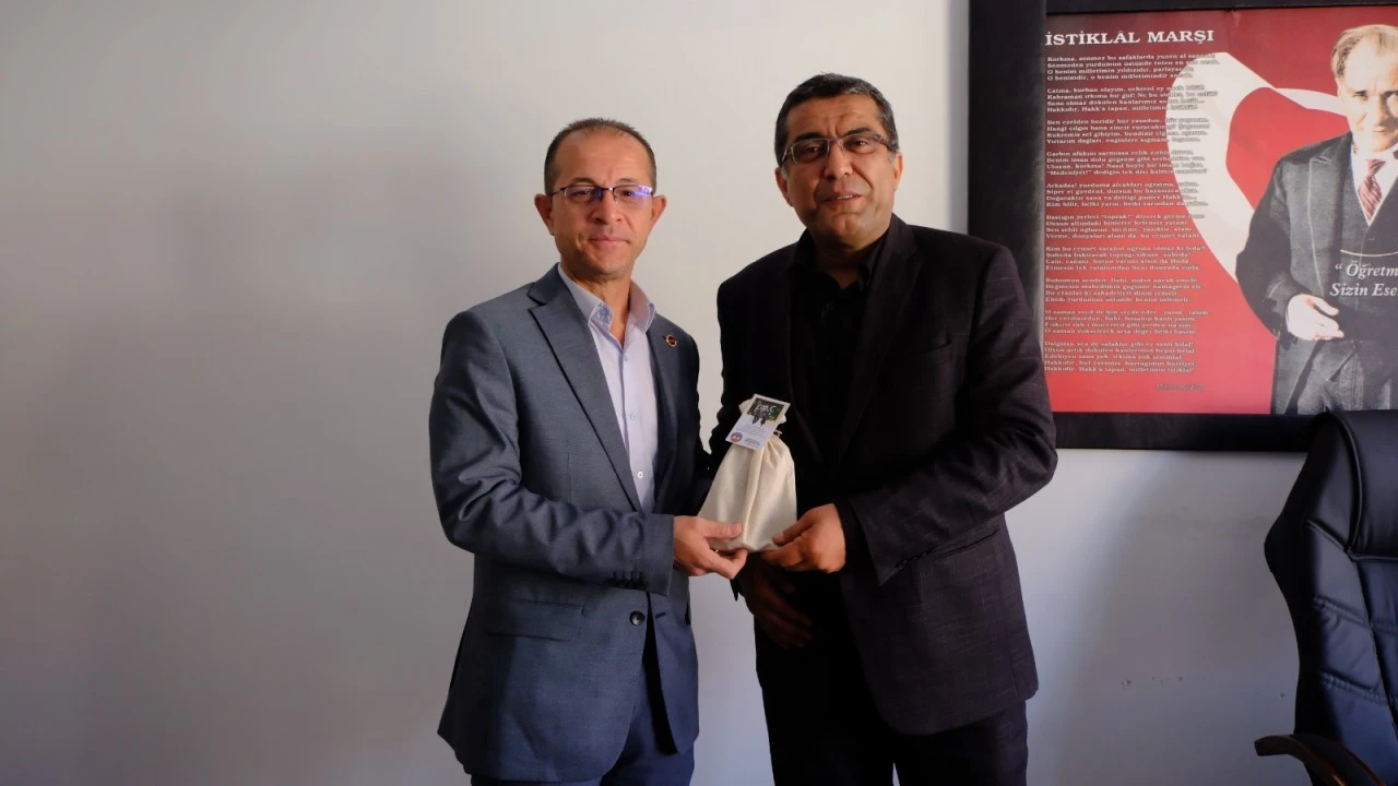 BAŞKAN DOĞANCA'DAN ÖĞRETMENLER GÜNÜ ZİYARETİ