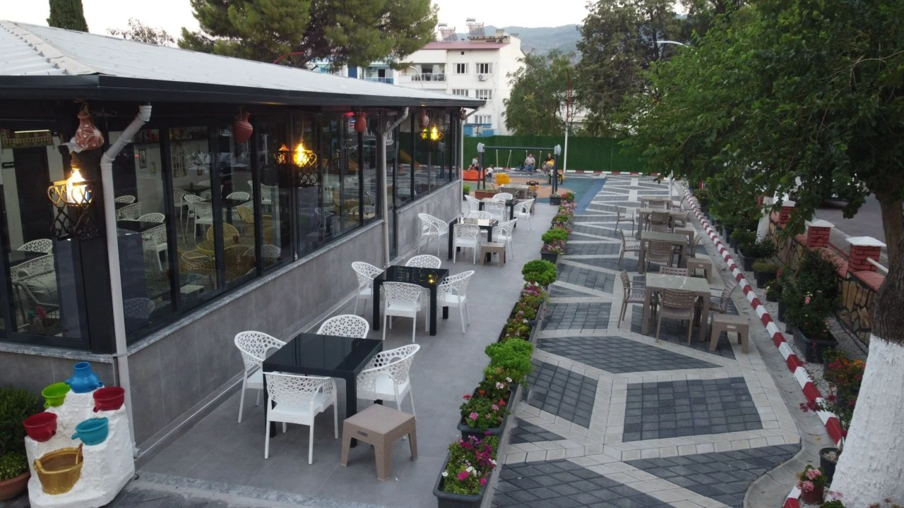 BOZDOĞAN’DA “BİZİM GIZ KAFE” ETKİNLİKLERİN YENİ ADRESİ OLDU