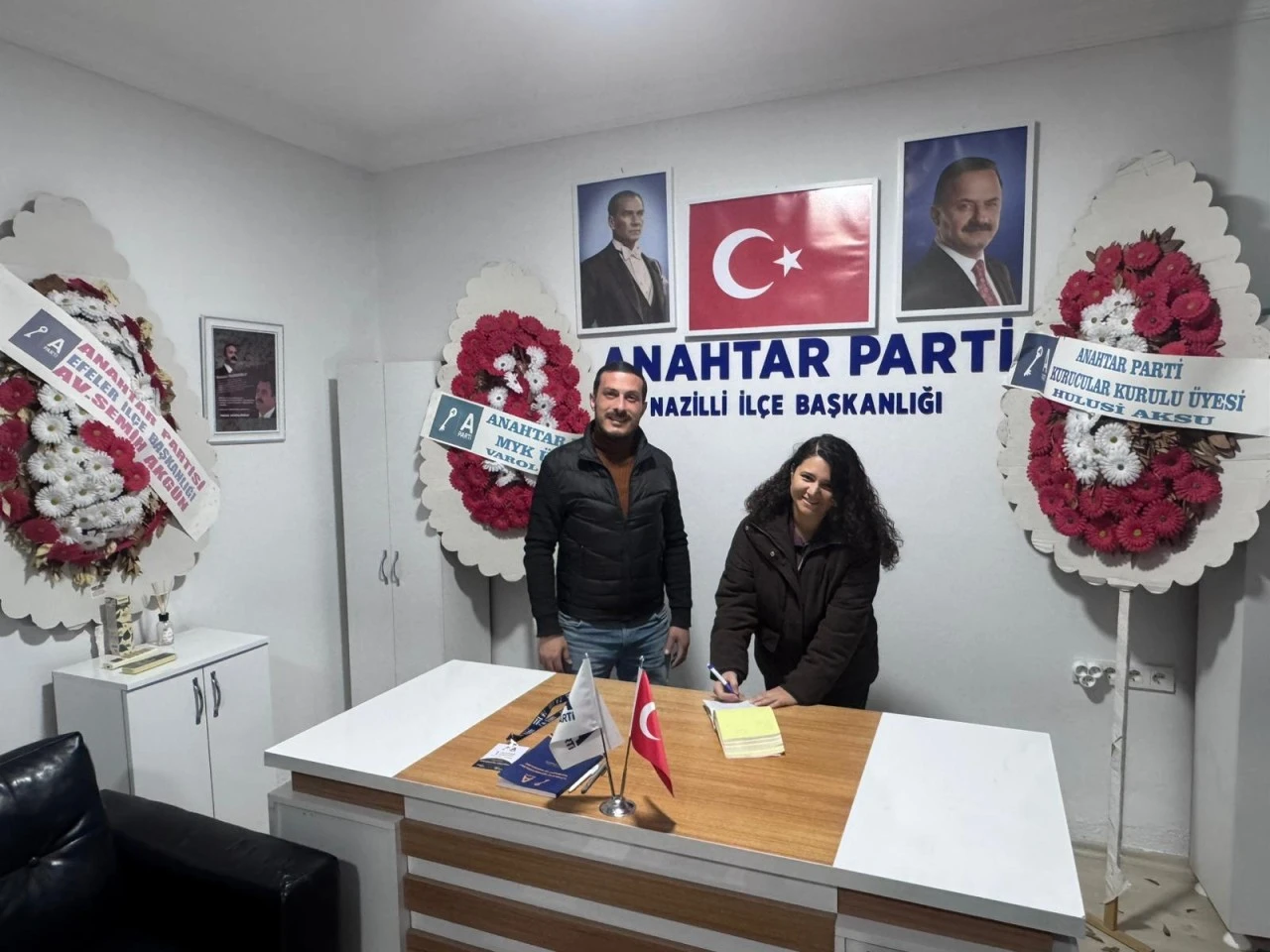 ANAHTAR PARTİ NAZİLLİ’DE GÜÇLENİYOR 1 AYDA 98 YENİ ÜYE KAYDI