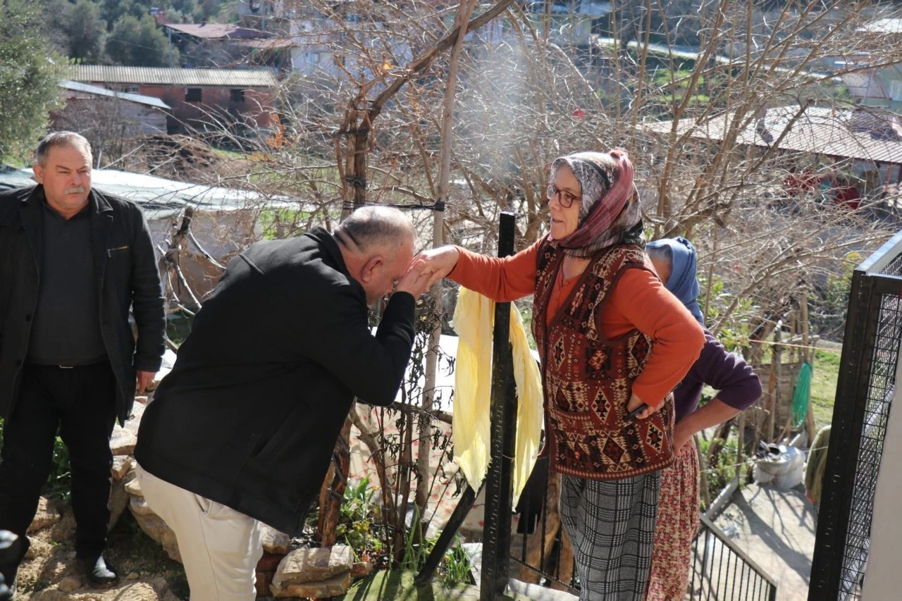Başkan Özel Olukbaşı’nda Vatandaşlarla Buluştu