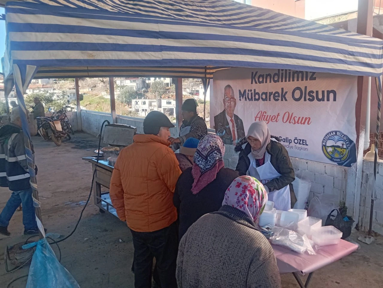 Bozdoğan Belediyesi’nden Vatandaşa Lokma İkramı