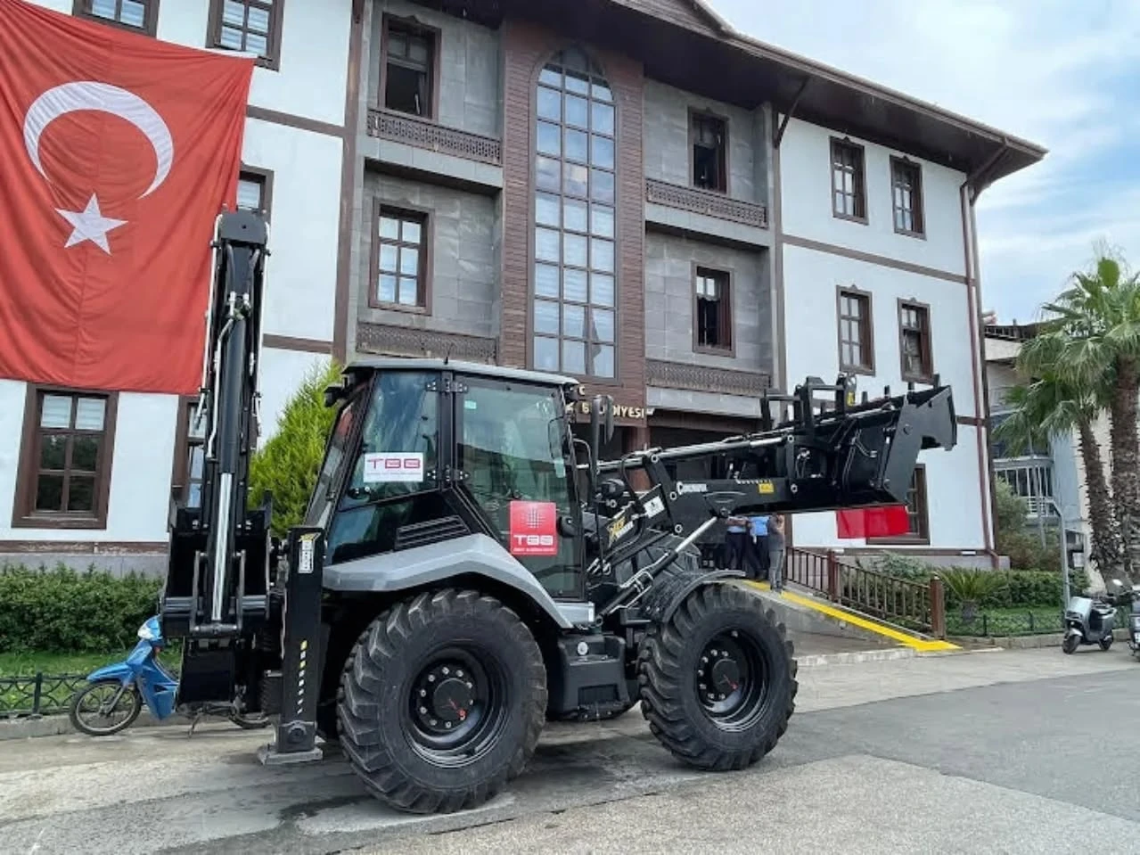 BAŞKAN ZENCİRCİ: 2025 YILI GERMENCİK İÇİN YATIRIM VE PLANLAMA YILI OLDU