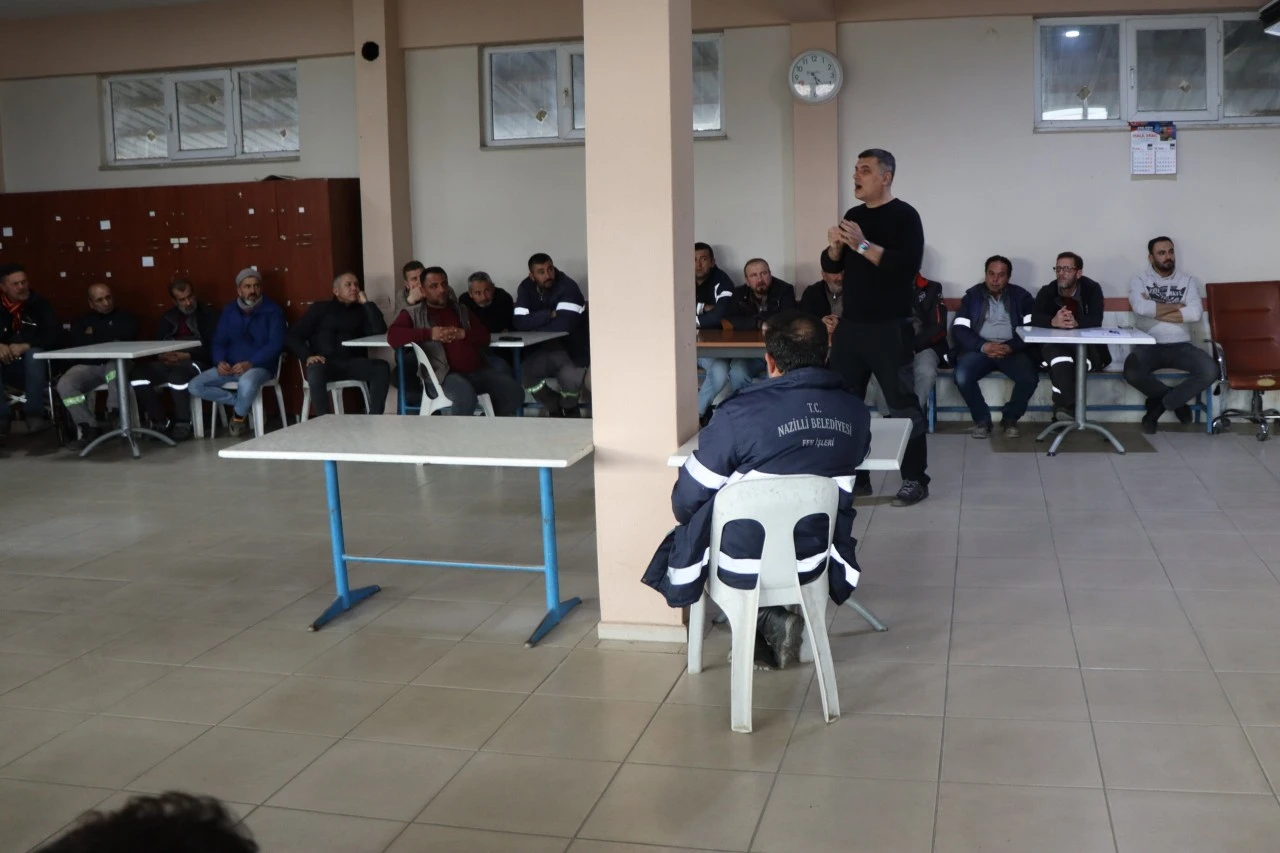 Nazilli Belediyesi personeline İSG ve ilk yardım eğitimi