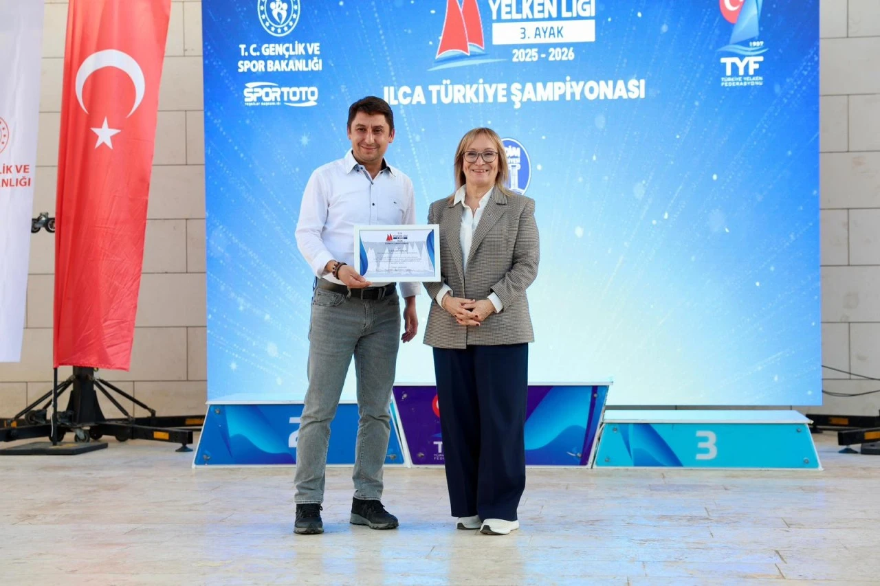 DİDİM BELEDİYESİ’NİN EV SAHİPLİĞİNDE GERÇEKLEŞEN TÜRKİYE YELKEN ŞAMPİYONASI’NDA ÖDÜLLER SAHİPLERİNİ BULDU