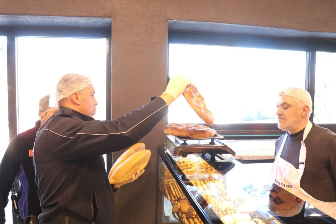 Bozdoğan Belediyesi’nden Ramazan Denetimi: Fırın ve Marketlerde Sıkı Kontrol