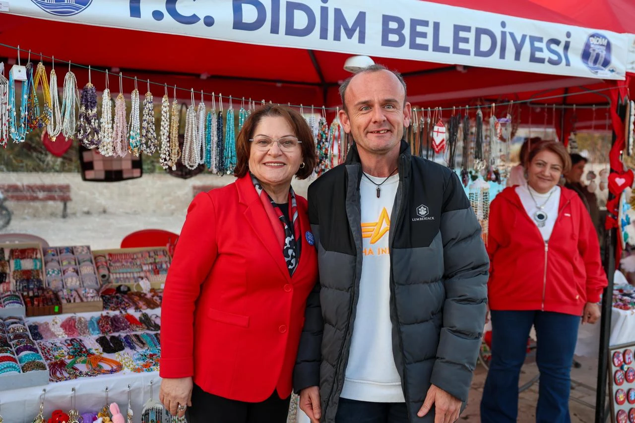 DİDİM’DE EMEKÇİ KADINLAR PAZARI KENT MEYDANI’NDA AÇILDI