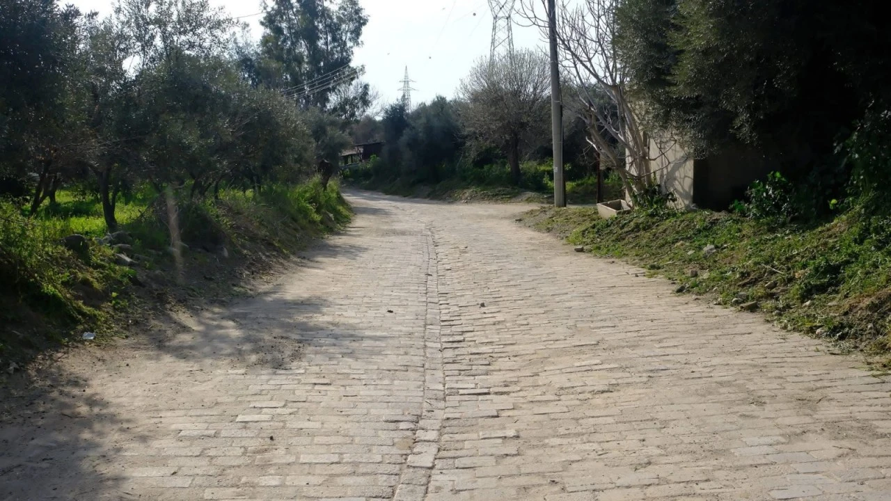 Kuyucak Belediyesi’nden Üreticiye Destek
