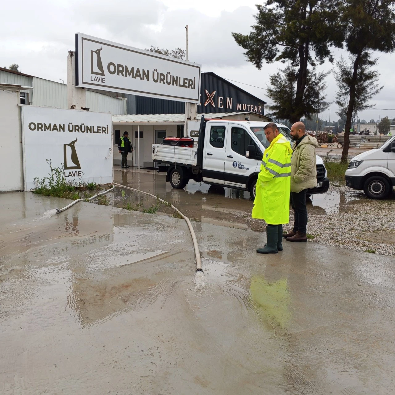 Didim Belediyesi Tüm Ekipleriyle Sahada