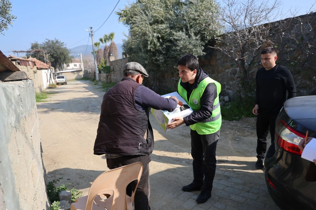 BAŞKAN KIVRAK SOSYAL BELEDİYECİLİĞİ HAYATIN MERKEZİNE TAŞIYOR