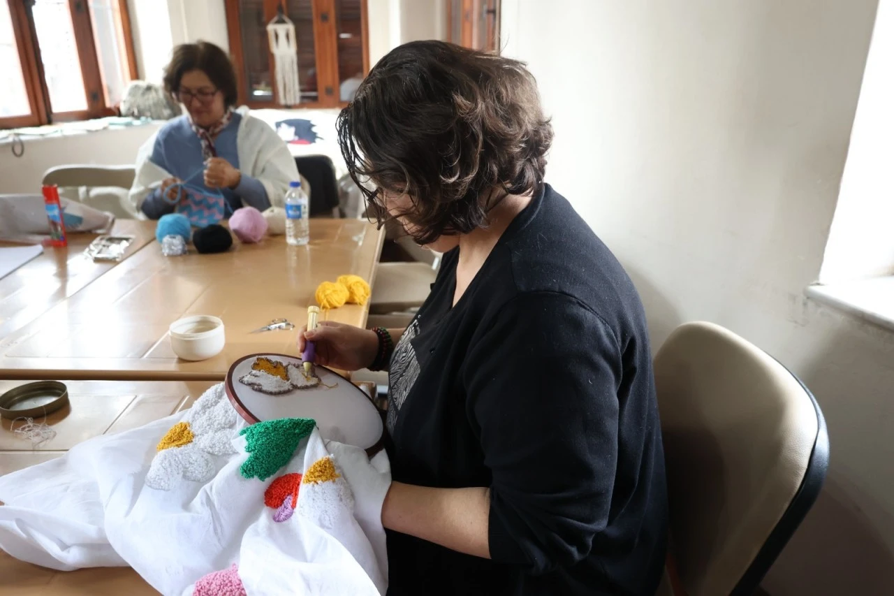 BAŞKAN ANIL YETİŞKİN 2 YILDA EFELER’E ALTIN ÇAĞINI YAŞATTI