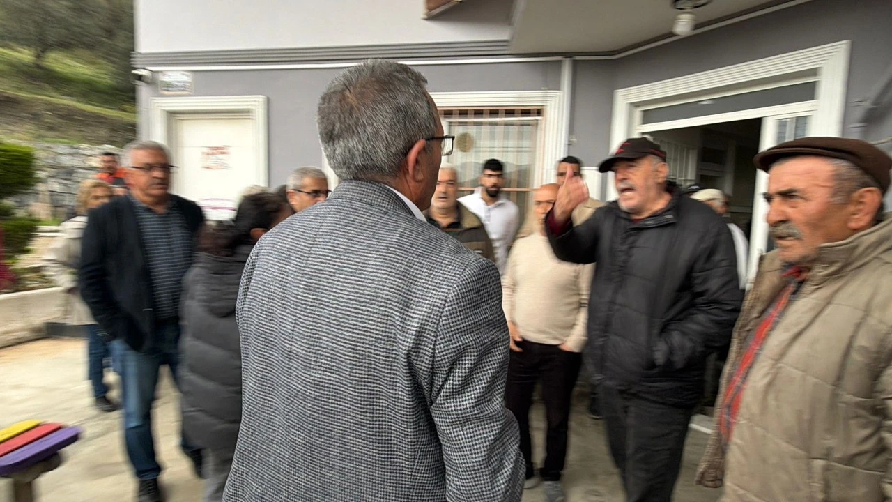 KAPI KİLİTLENDİ, TABELA SÖKÜLDÜ! SÖKE’DE CEM EVİ KARIŞTI