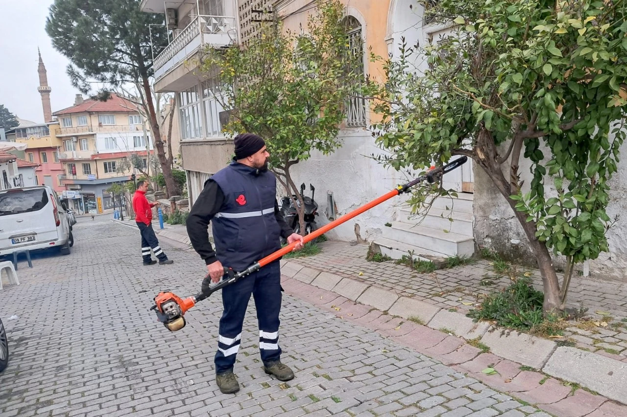 EFELER’İN TARİHİ MİRASI BAŞKAN YETİŞKİN İLE KORUNUYOR