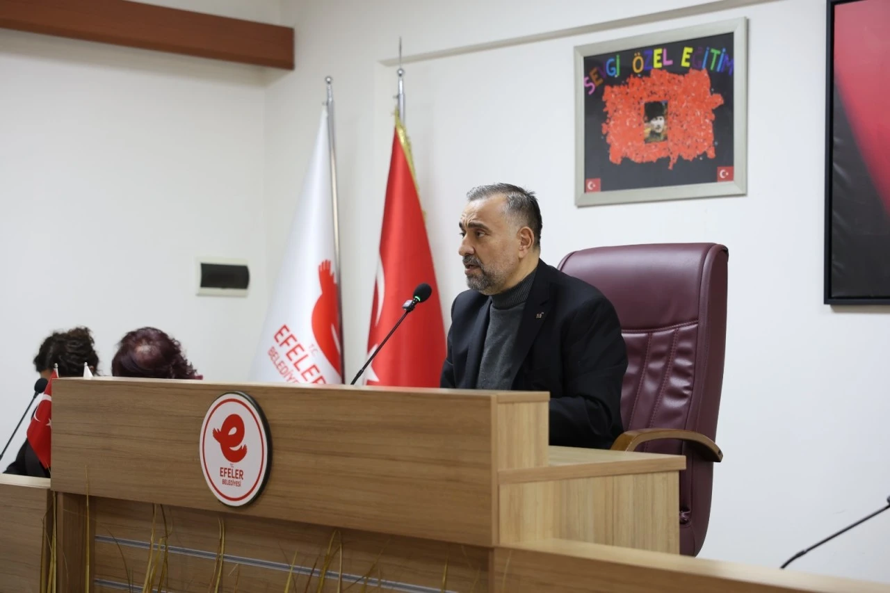 EFELER BELEDİYESİ'NİN 2025 YILI FAALİYET RAPORU OY BİRLİĞİYLE ONAYLANDI