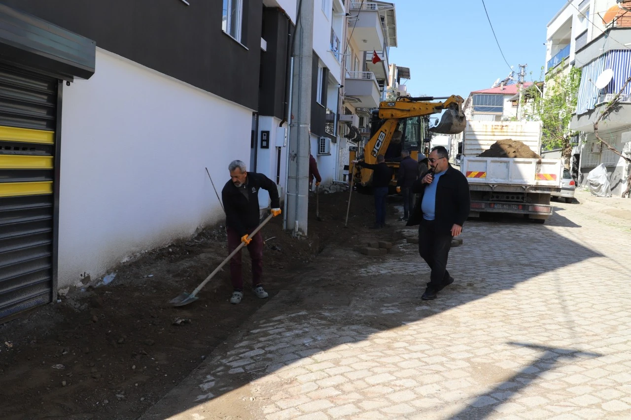 Nazilli Belediyesi’nden bakım ve tamirat atağı HER GÜN 3 FARKLI MAHALLEDE TAMİRAT YAPILACAK