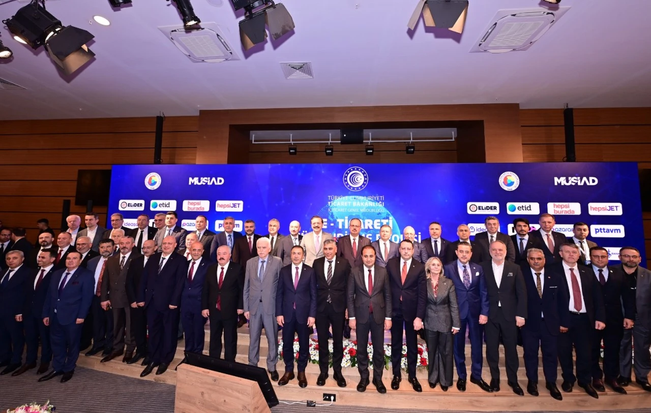 TOBB BAŞKANI HİSARCIKLIOĞLU AYDIN’DA: AYTO ÜYESİNE HİZMET DALINDA ASYA PASİFİK ÜLKELERİ ARASINDA BİRİNCİ