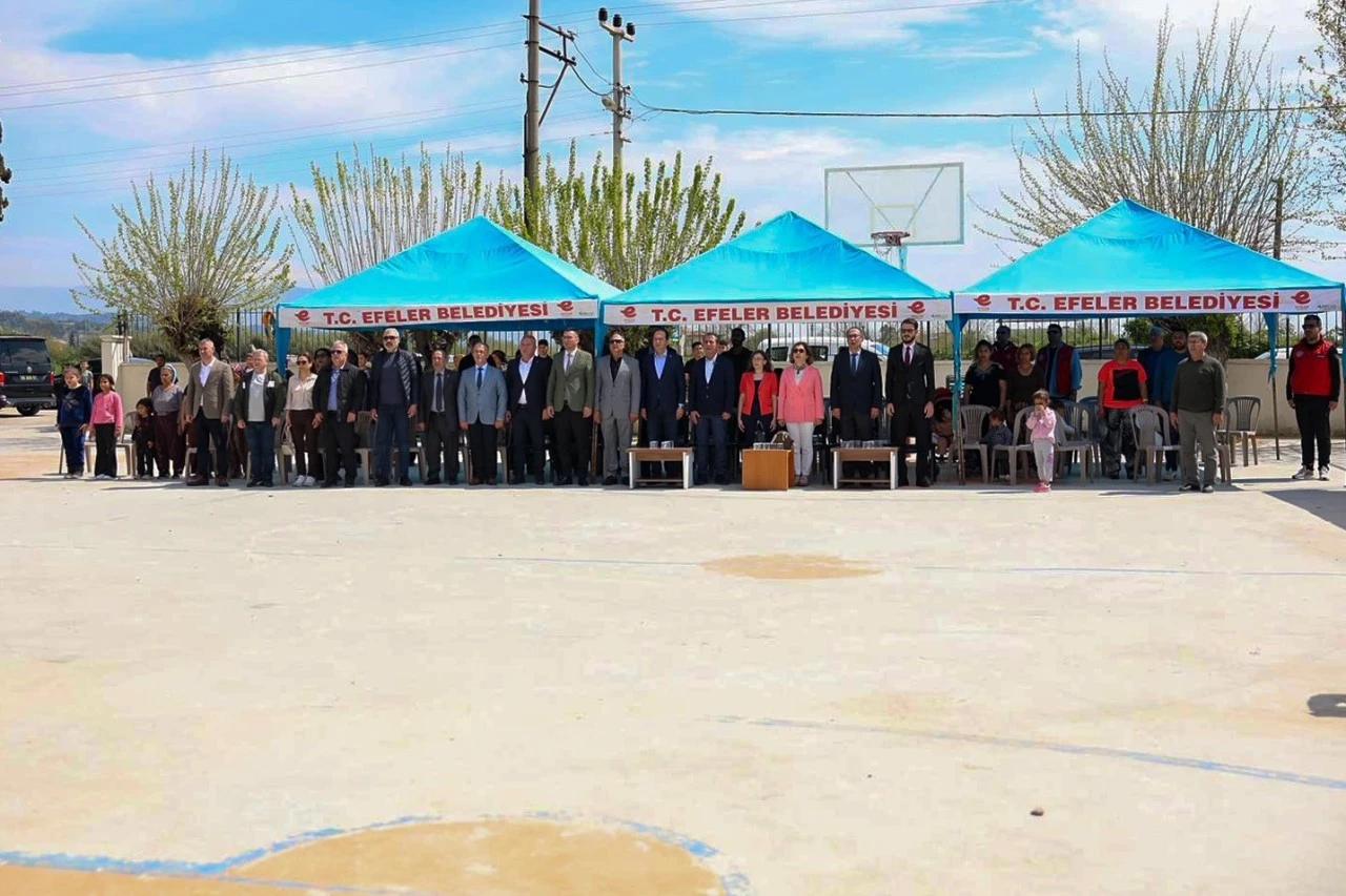 BAŞKAN ANIL YETİŞKİN DÜNYA ROMANLAR GÜNÜ ETKİNLİĞİNE KATILDI