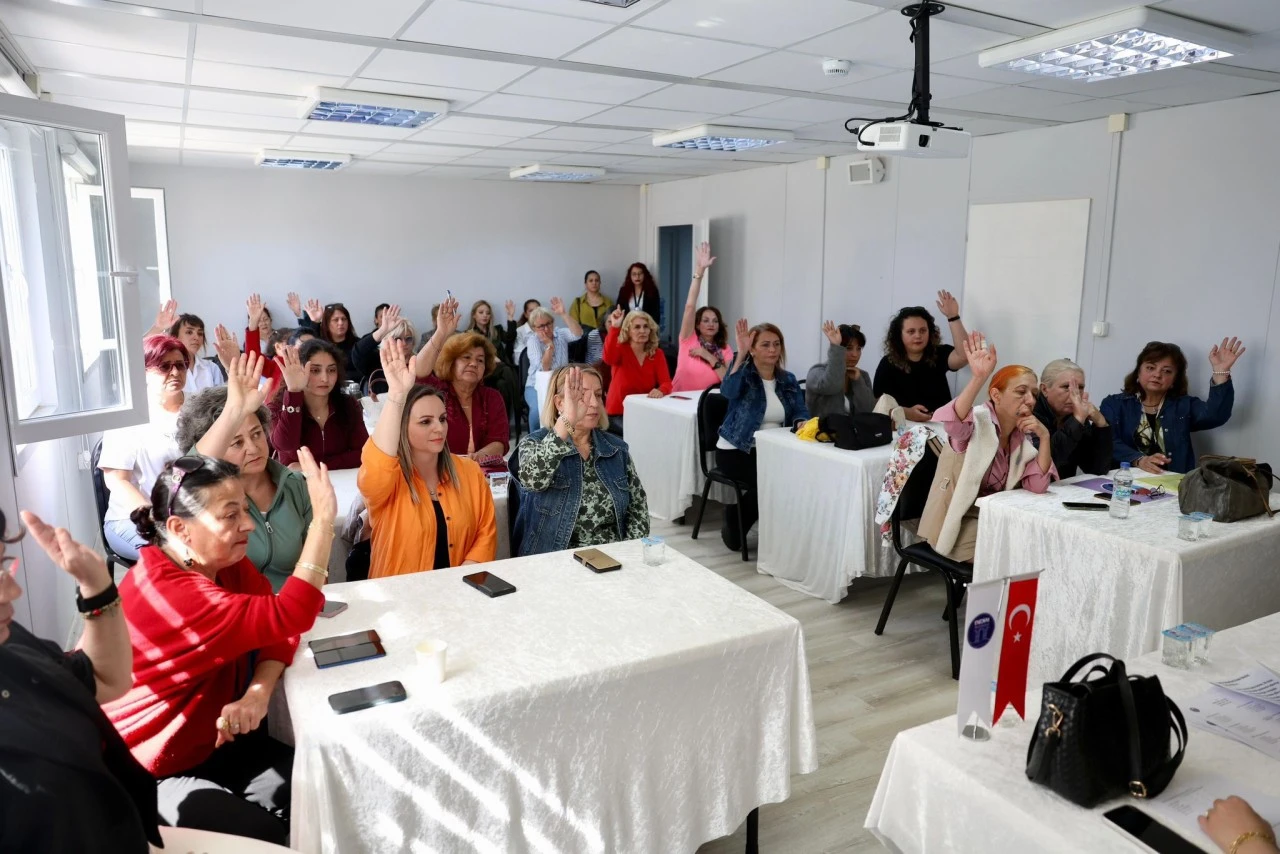 DİDİM BELEDİYESİ KADIN MECLİSİ NİSAN TOPLANTISINI YAPTI