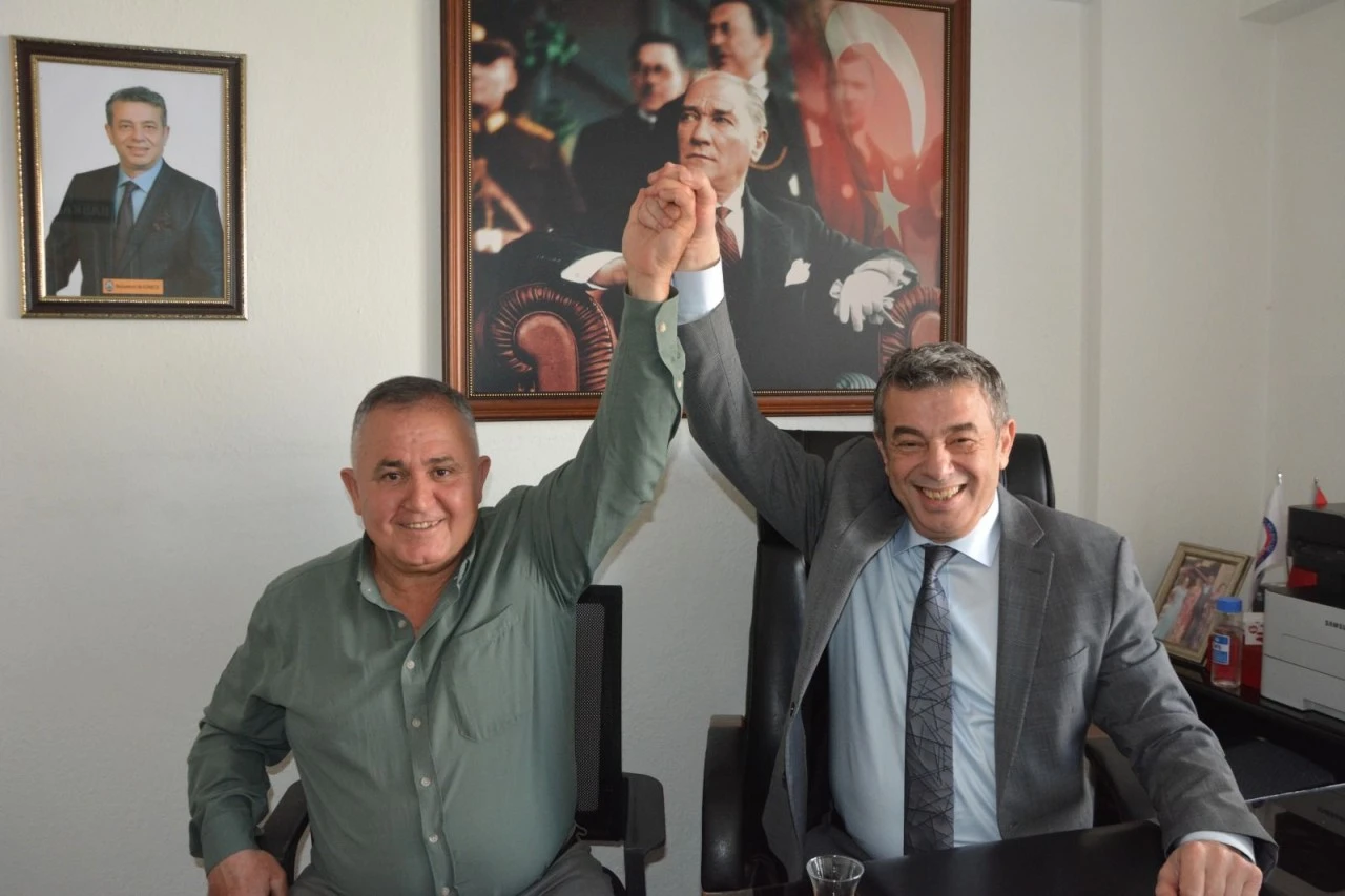 Kuşadası’nda Künkcü rüzgarı: Destek çığ gibi büyüyor 