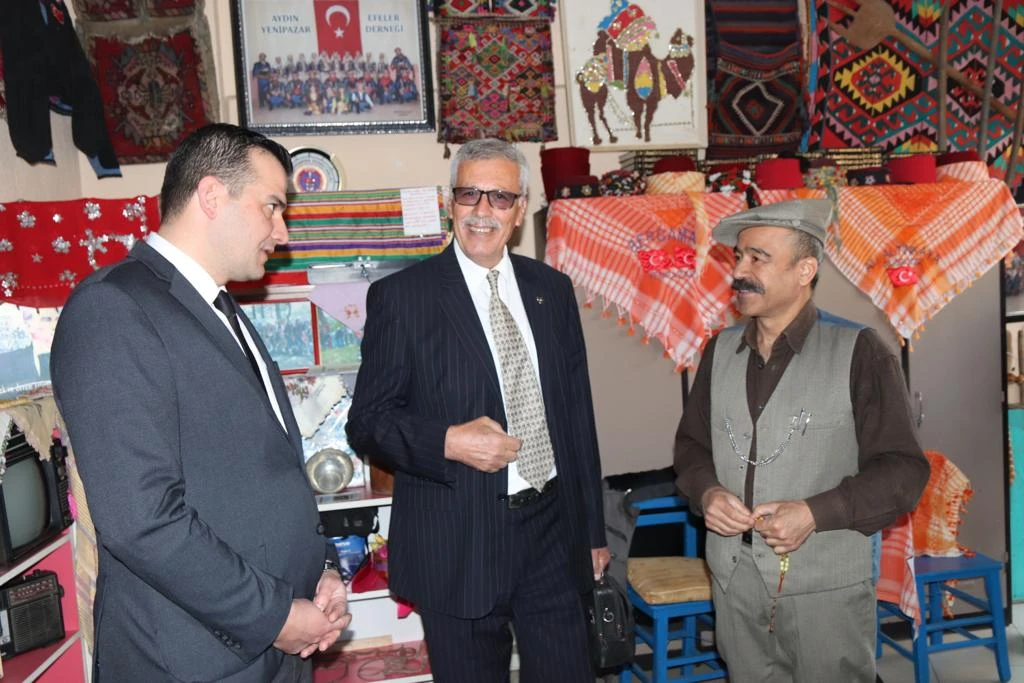 MHP’li Pehlivan, Yenipazar’da vatandaşın gönlünü kazandı