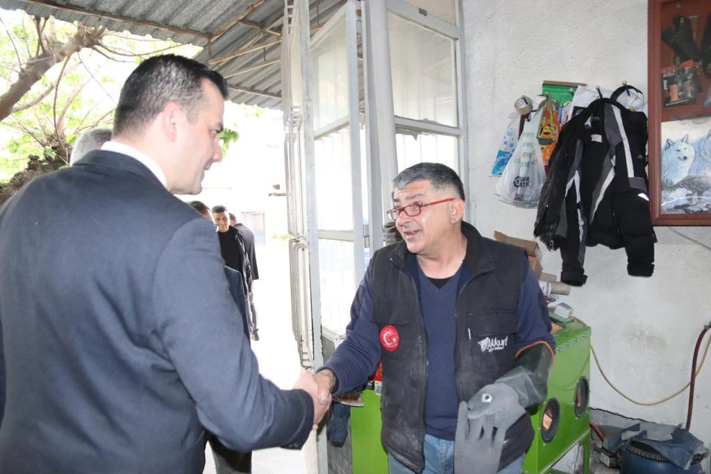 MHP’li Pehlivan, Yenipazar’da vatandaşın gönlünü kazandı